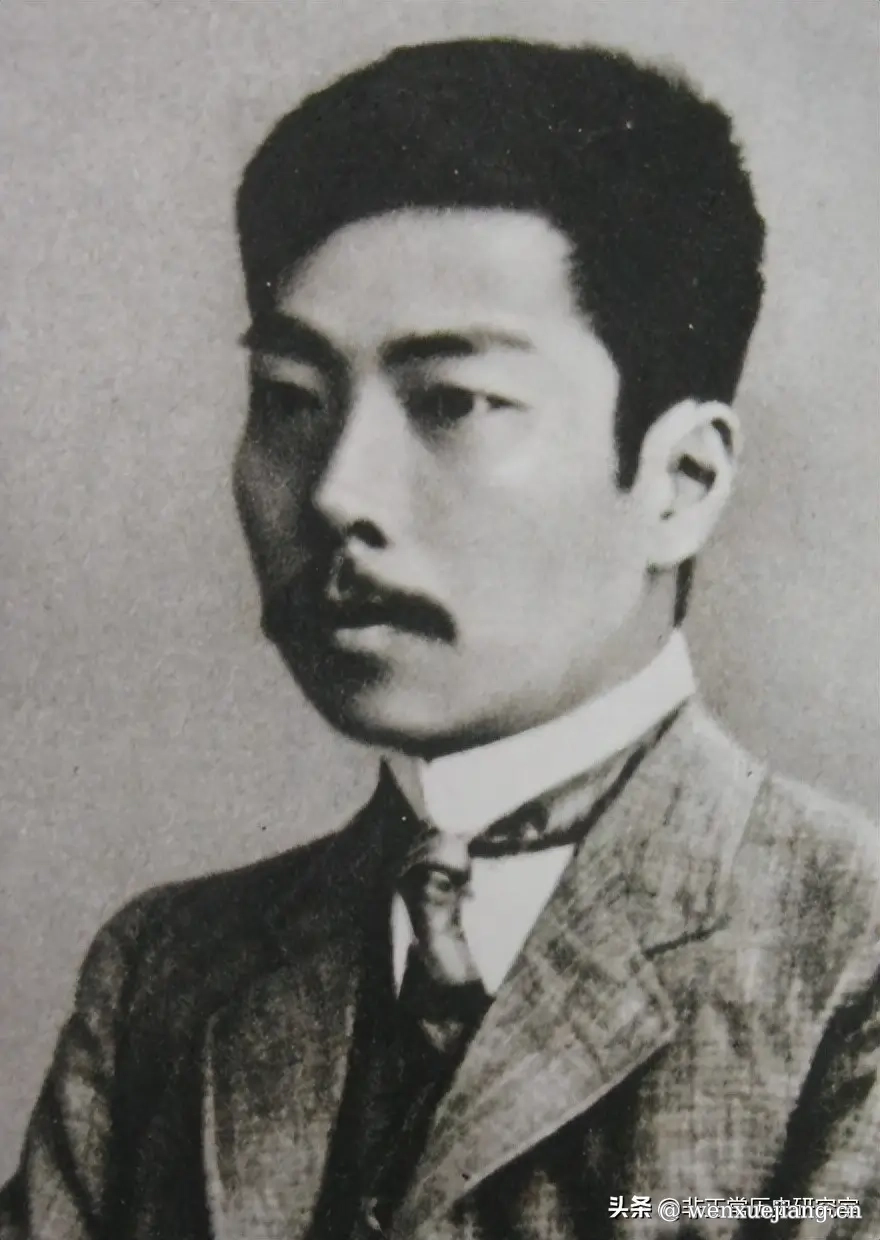 <p>年轻时期的鲁迅</p>